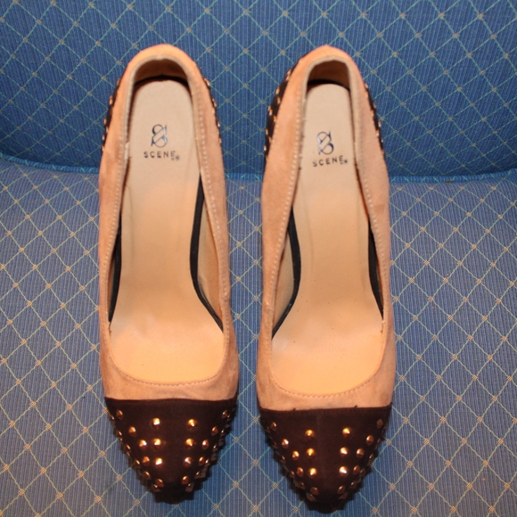 Scene by Shoe Dazzle Suede Studded Heels, sz: 7.5 - Picture 6 of 8